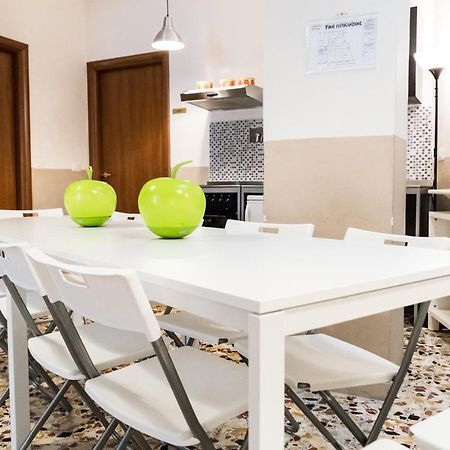 La Mela Di Roma Apartment Bagian luar foto